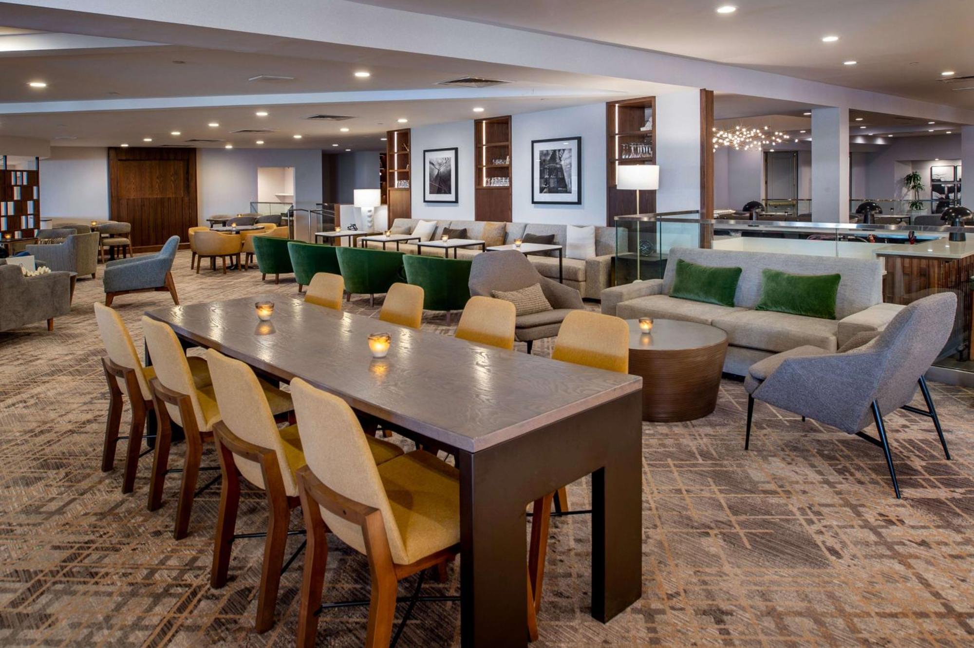 Hilton St. Louis Airport Hotell Woodson Terrace Exteriör bild