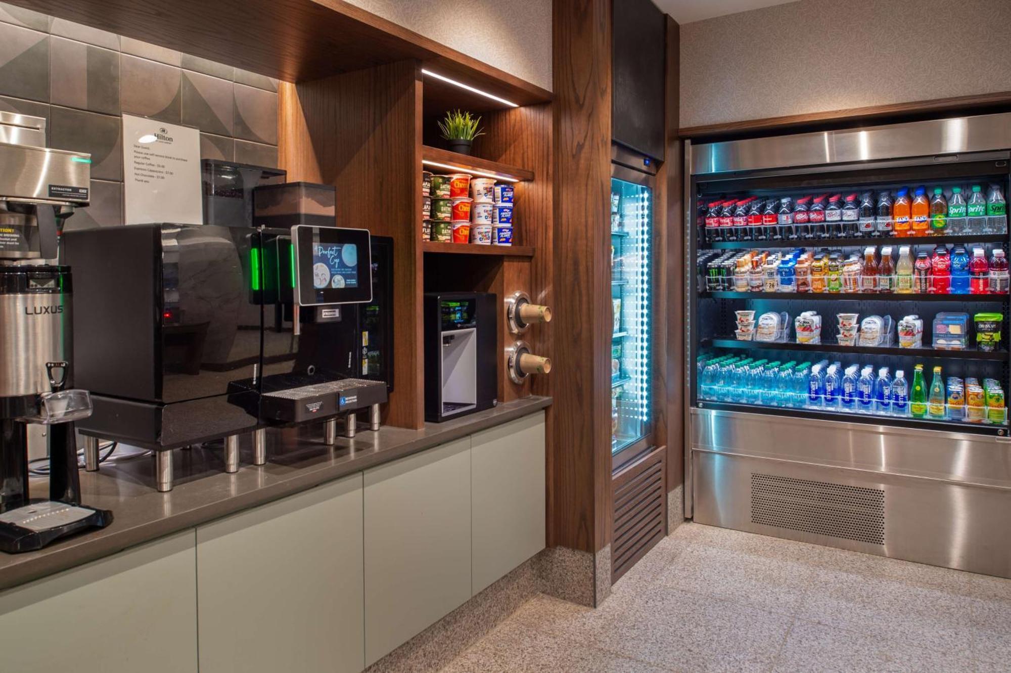 Hilton St. Louis Airport Hotell Woodson Terrace Exteriör bild